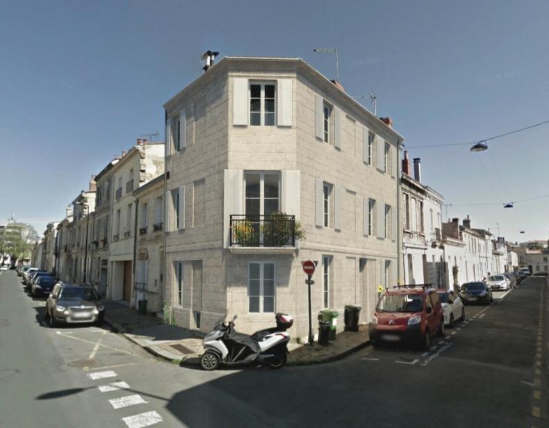 Le Loft Bleu - Un Atelier-Cocon Elegant & Central Bordeaux Exterior photo